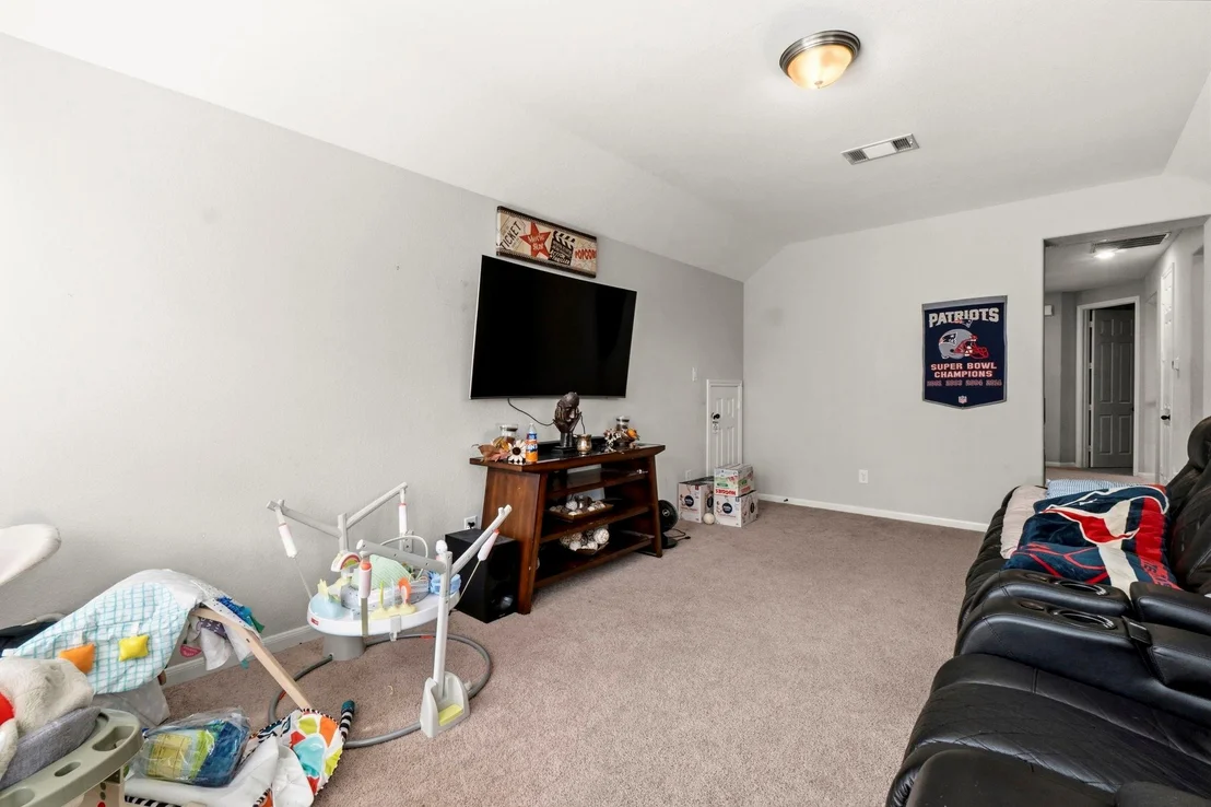 Photo of 30985 Laurel Creek Lane
