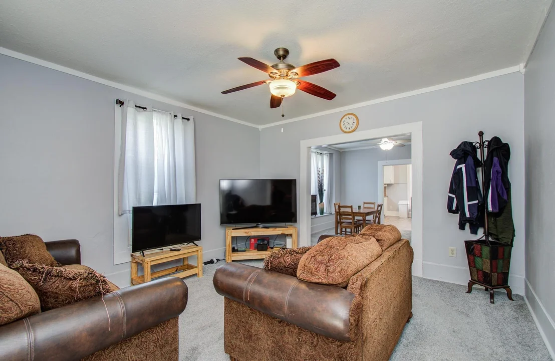 Photo of 155 Davis Street
