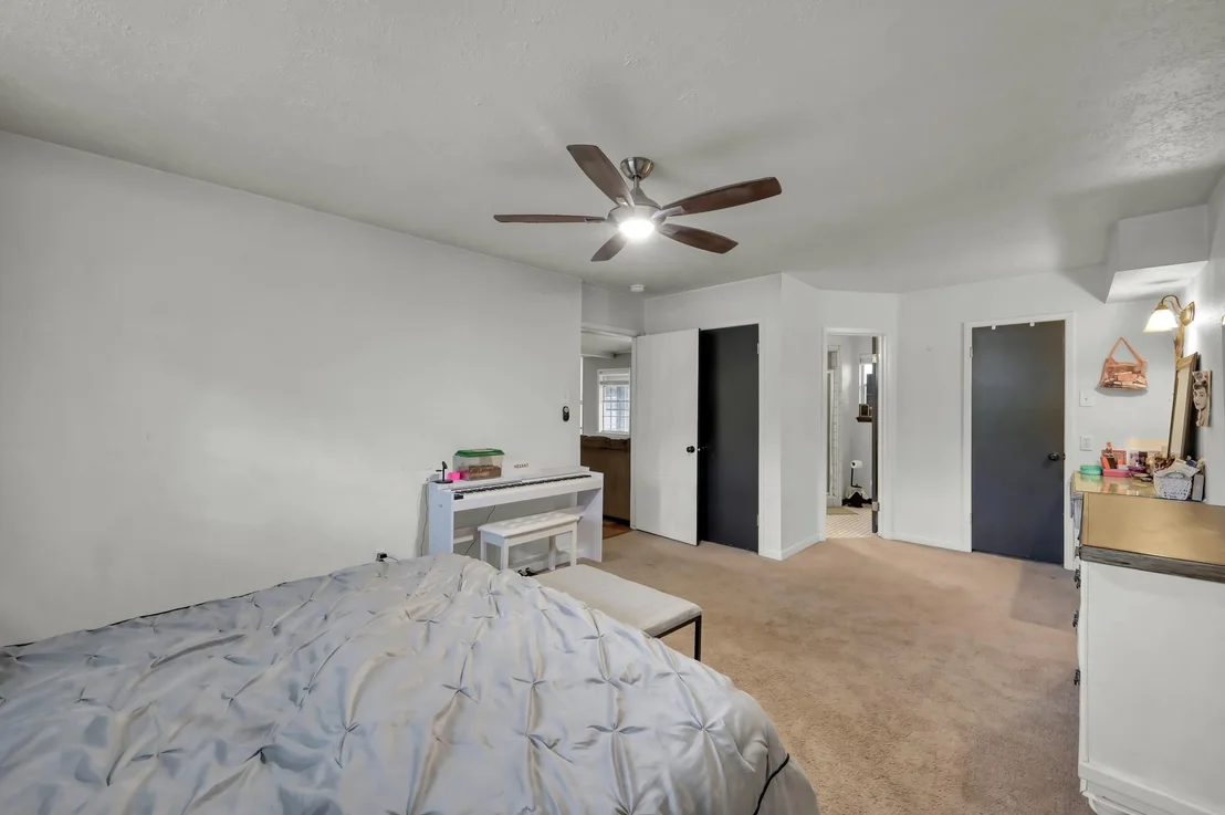 Photo of 25610 Walnut Grove Circle