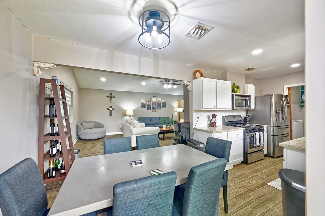 Photo of 618 William Morton Drive