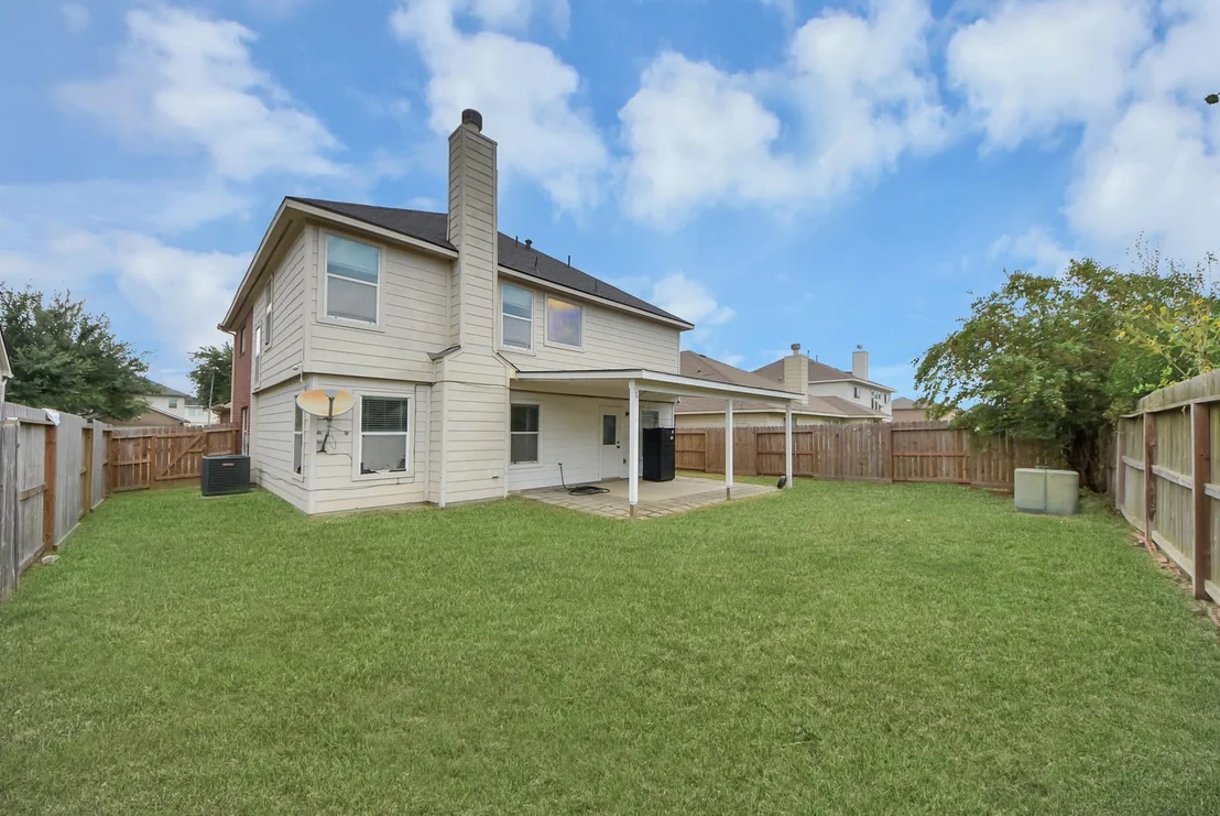 Photo of 7238 Foxshadows Lane