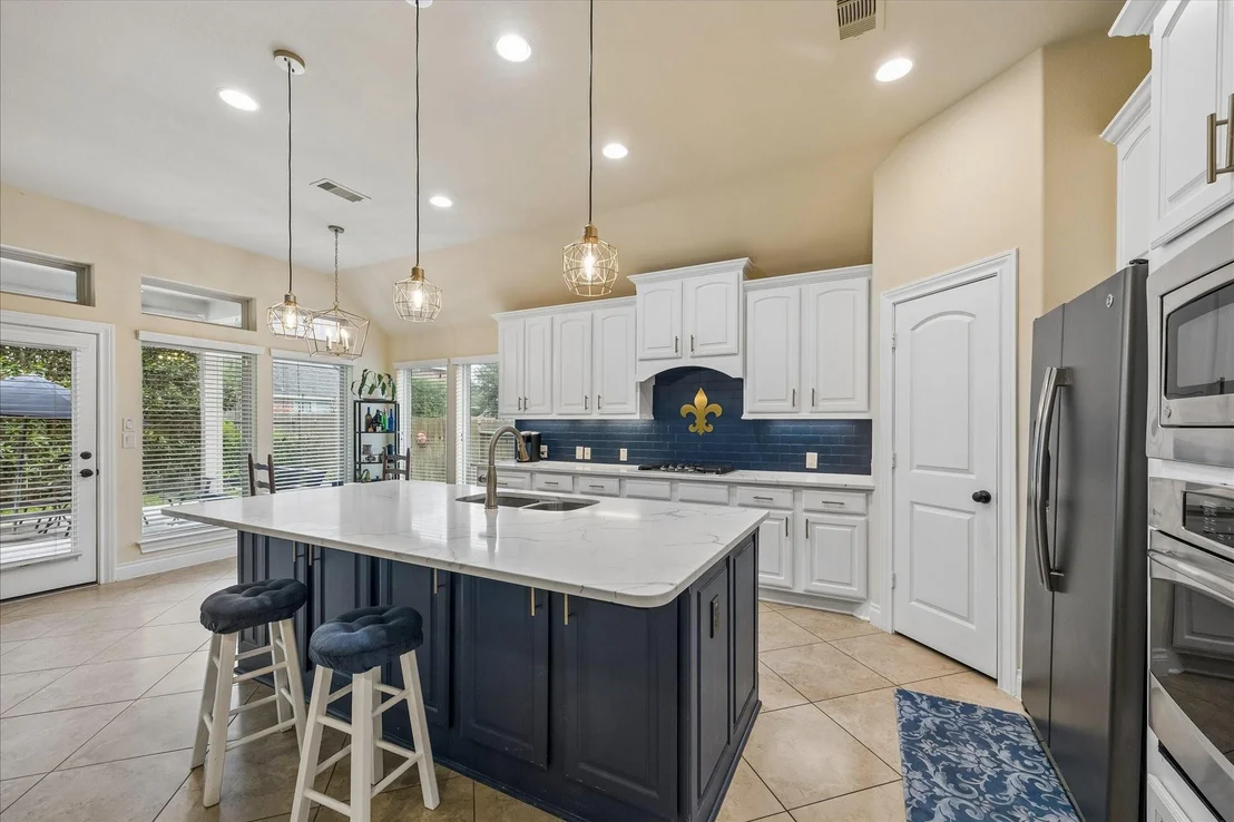 Photo of 10223 Radcliff Lake Drive
