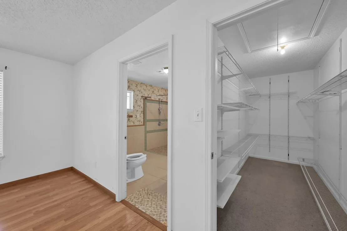 Photo of 121 Magnolia Boulevard