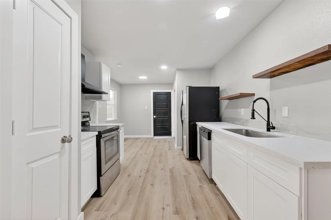Photo of 12815 Maxfield Drive