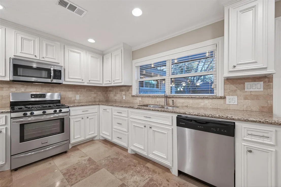 Photo of 5323 Briarbend Drive