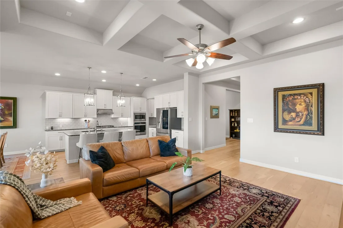 Photo of 24718 Tanoureen Drive