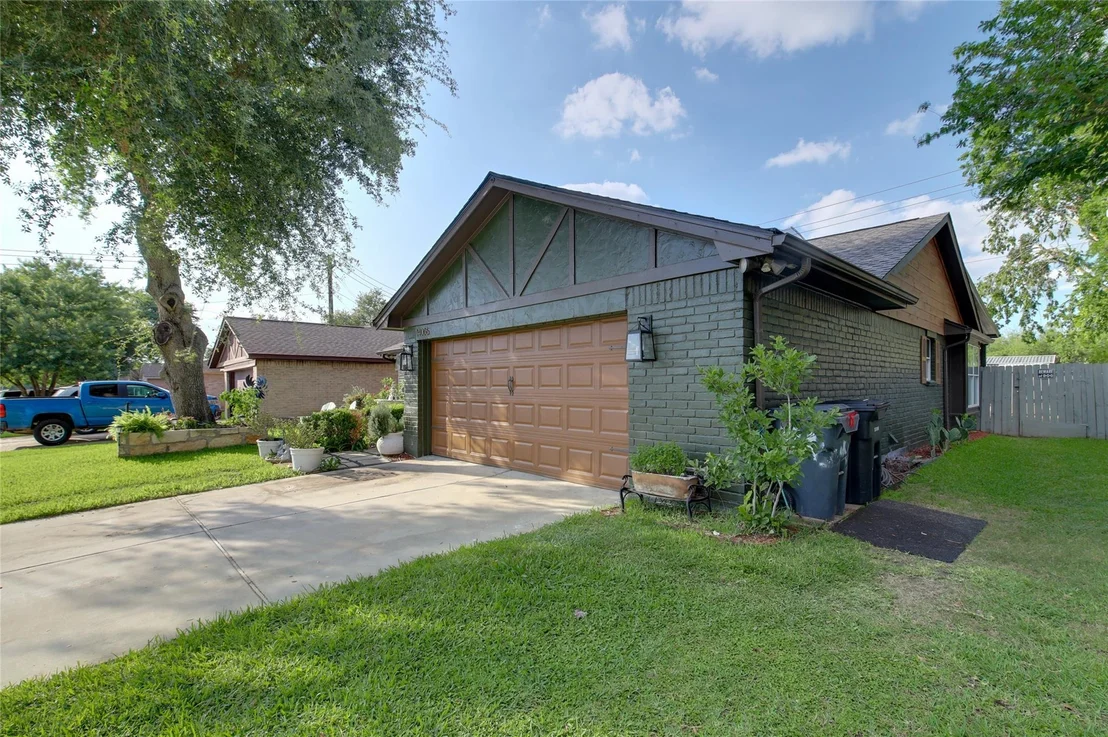 Photo of 14006 Towneway Drive