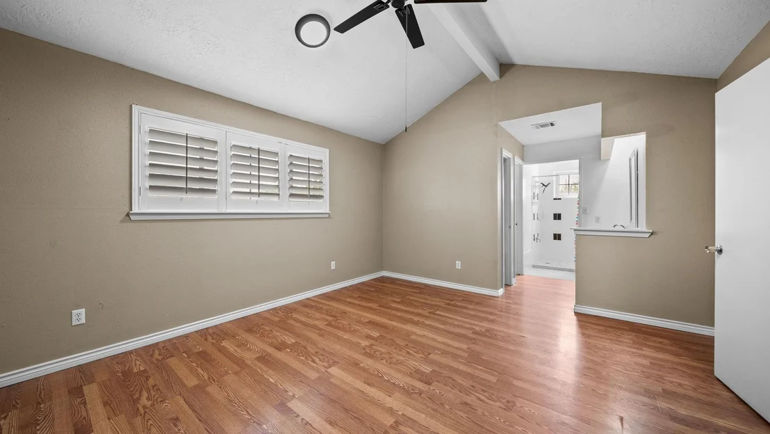 Photo of 1342 Padstow Lane