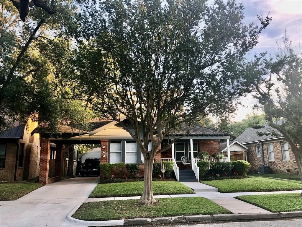 Photo of 824 Sledge Street