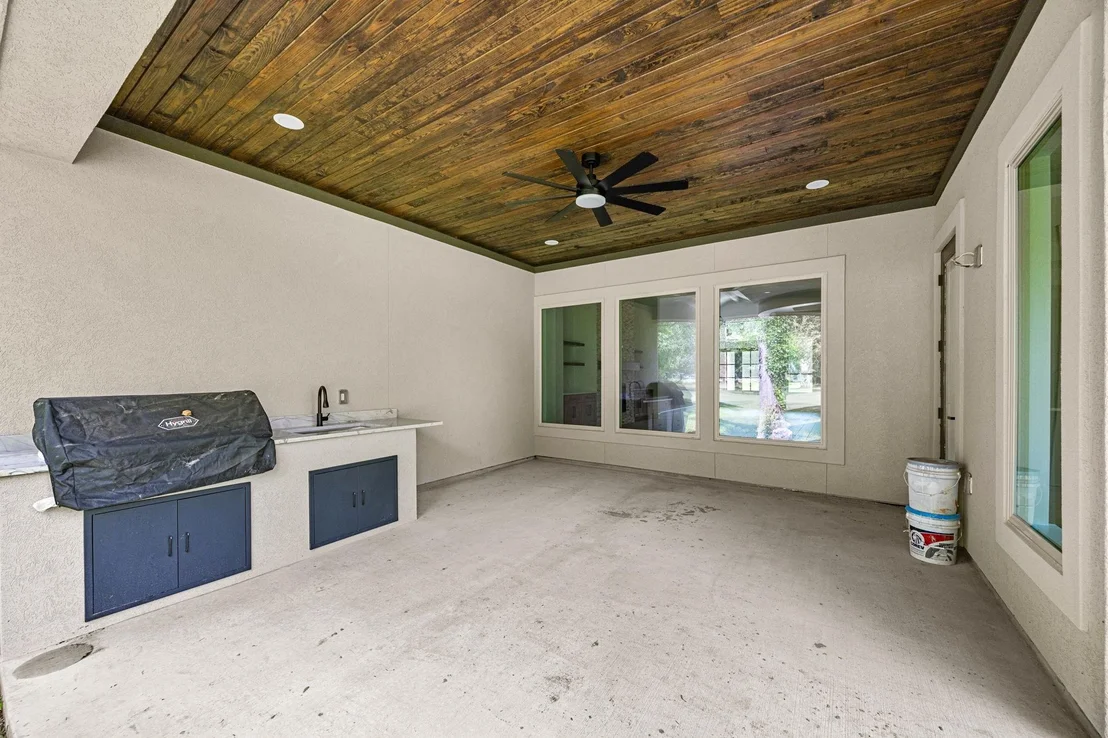 Photo of 220 Birdie Dr