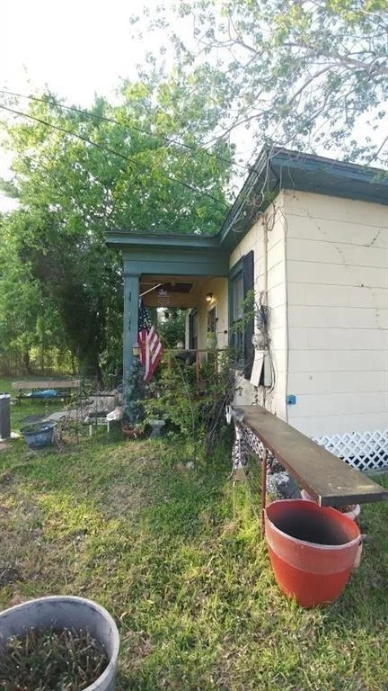 Photo of 8939 Wateka Drive