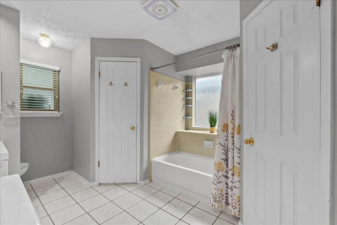 Photo of 423 Starborrough Drive