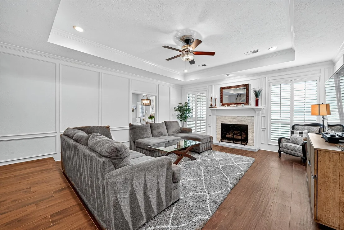 Photo of 5911 Springton Lane