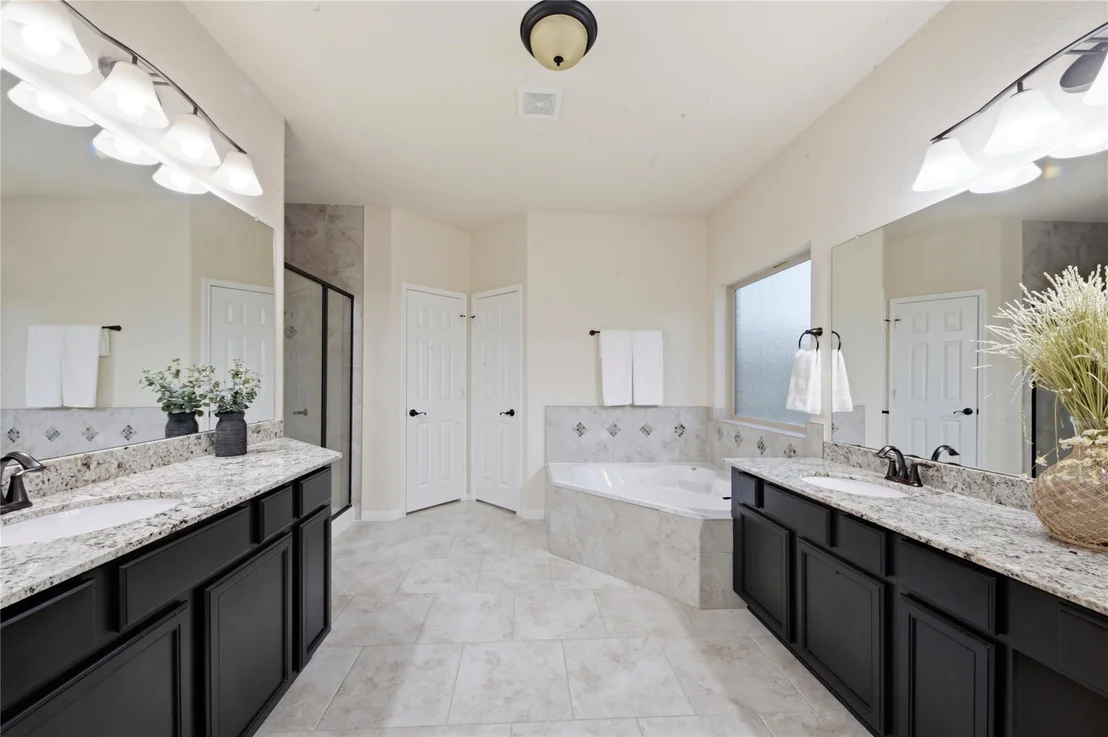 Photo of 9519 Wheatfield Lane