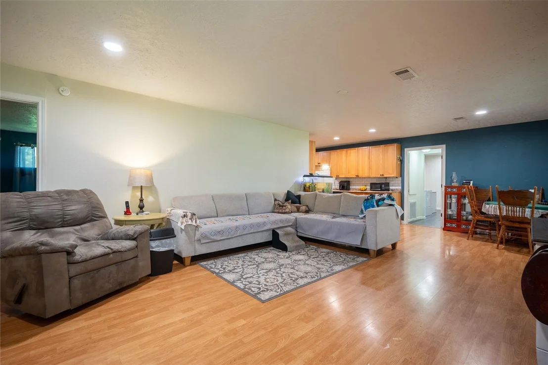 Photo of 145 Inlet Drive