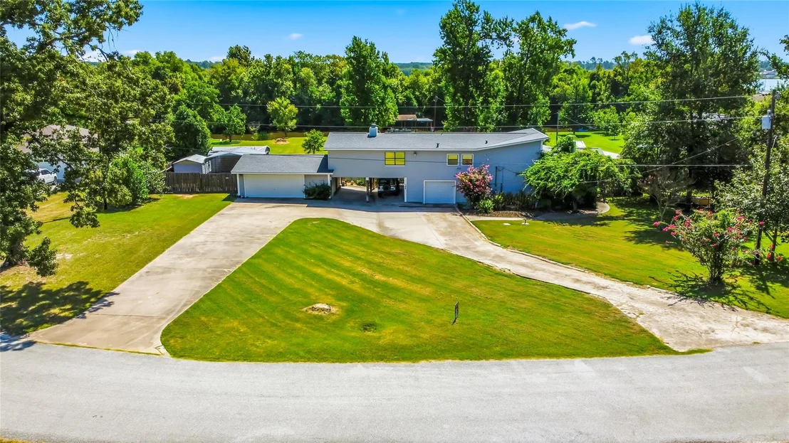 Photo of 146 Creekside Drive