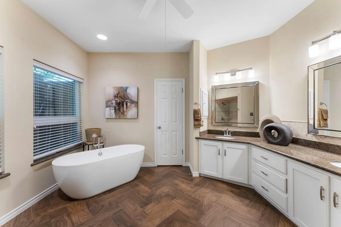Photo of 6107 Sandypine Drive