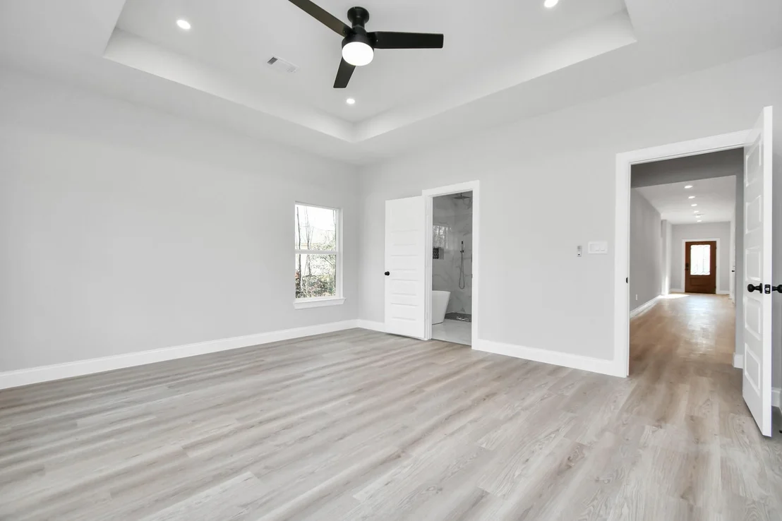 Photo of 805 Road 5203