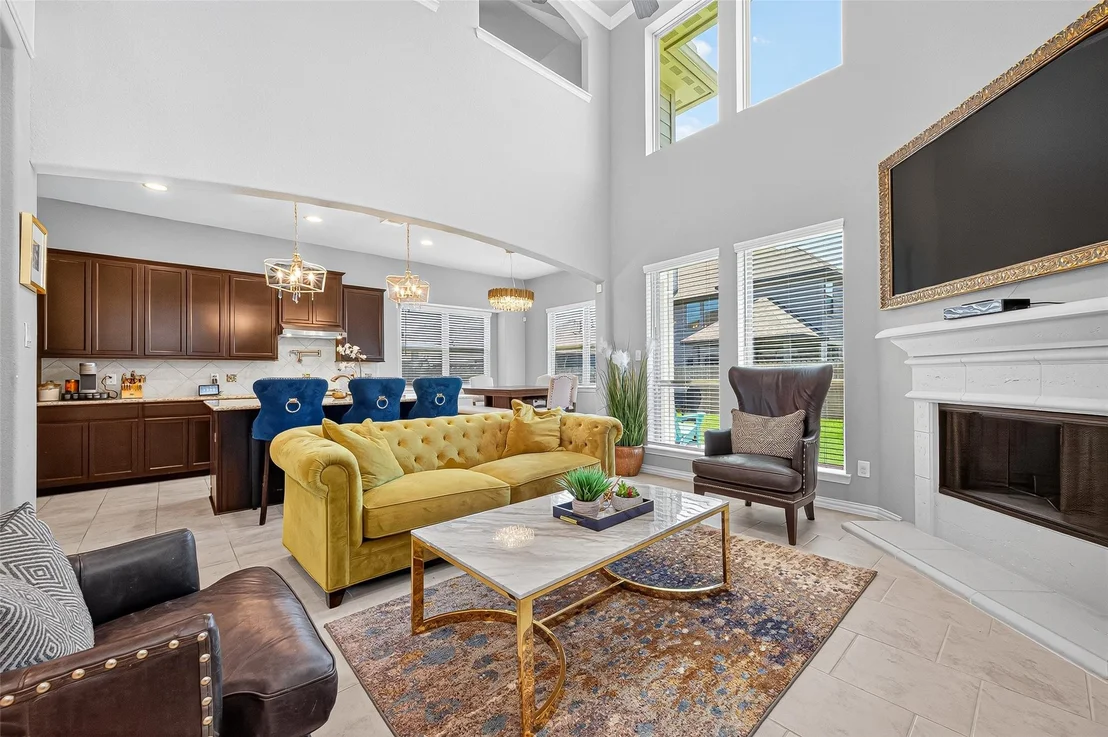 Photo of 20903 Silver Lance Drive