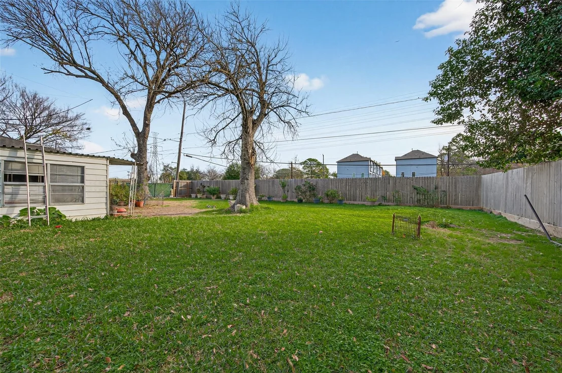 Photo of 1614 Wycliffe Drive
