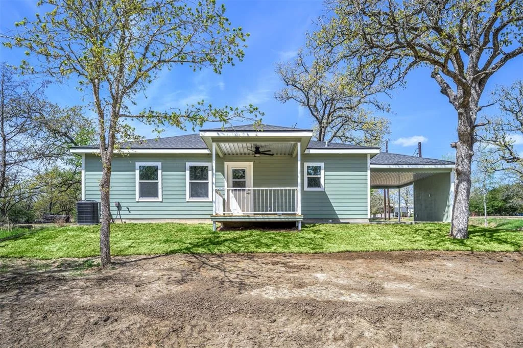 Photo of 303 Apache Drive S