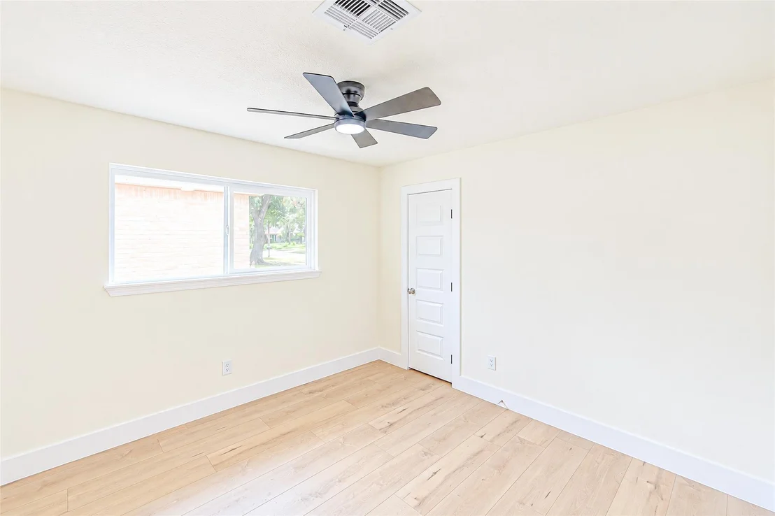 Photo of 8002 Candle Lane