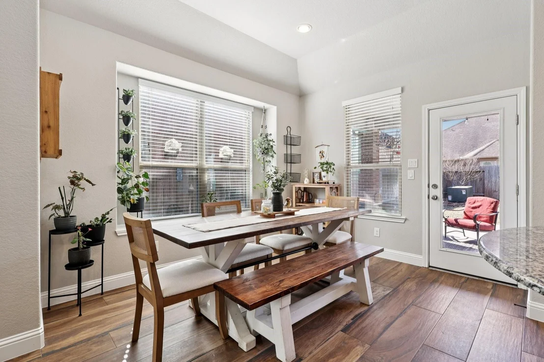 Photo of 3660 Cottage Pines Lane