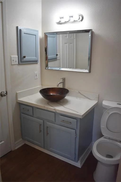 Photo of 1702 Harrison Court