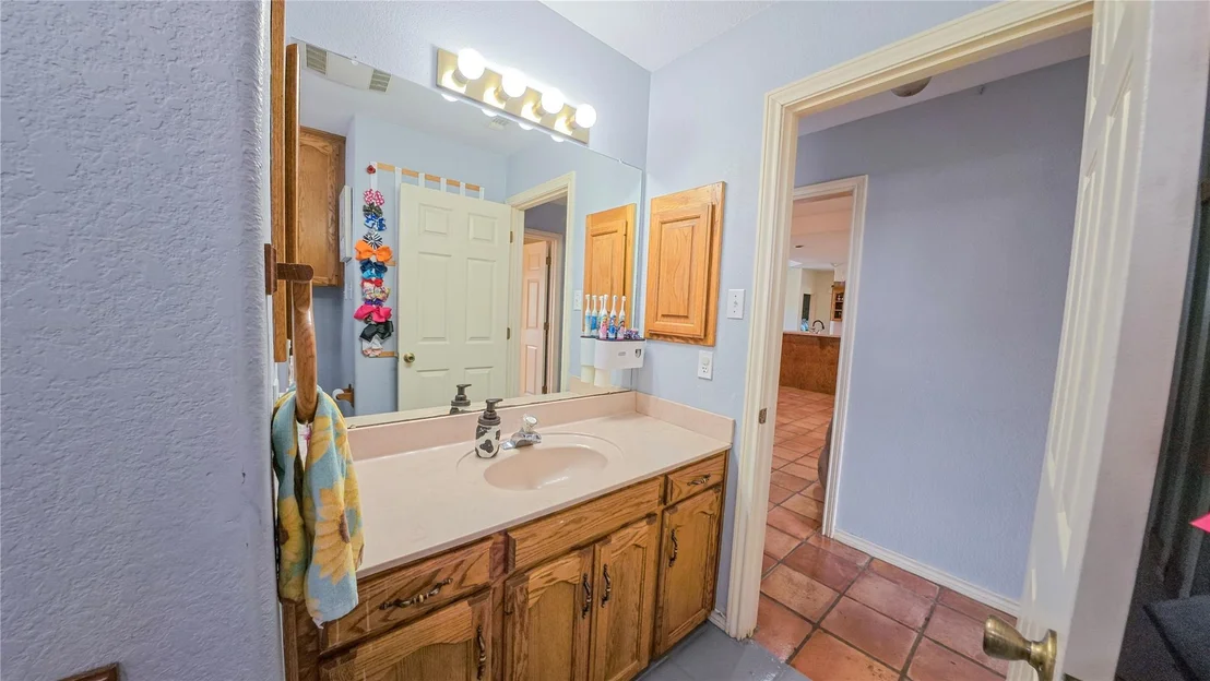 Photo of 10782 County Road 284