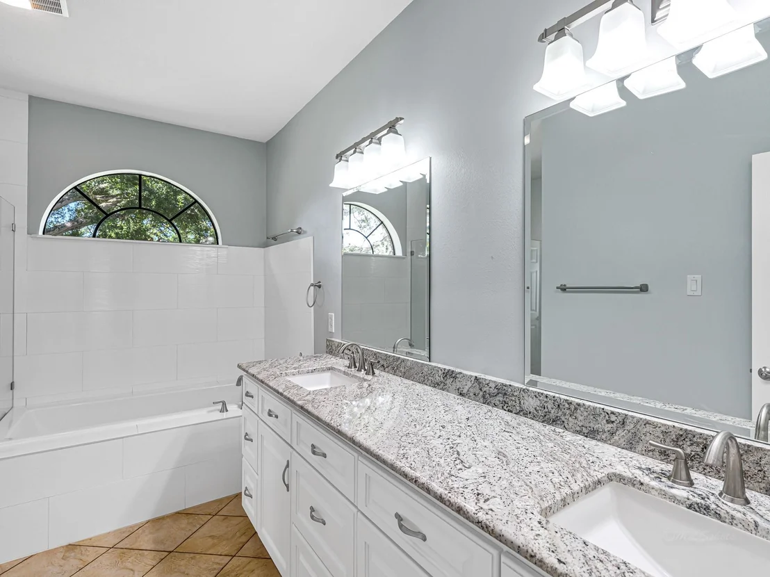Photo of 3102 Willow Creek Lane