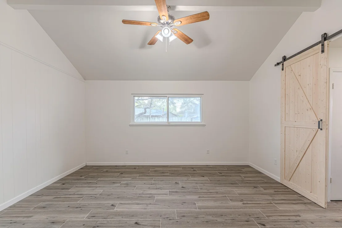 Photo of 5819 Sunnygate Drive