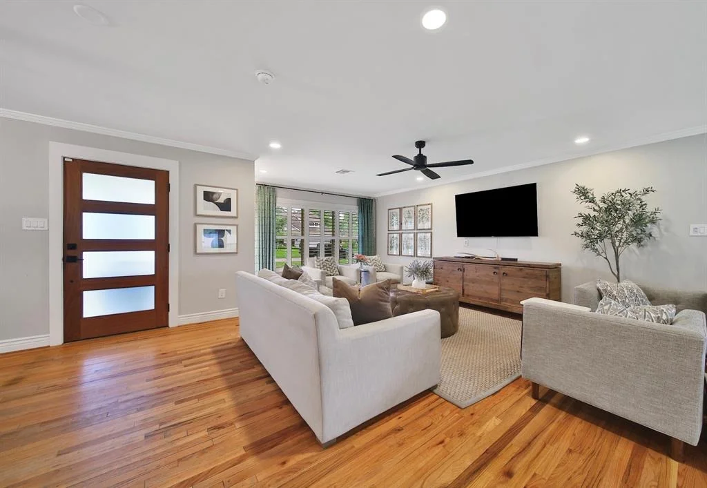 Photo of 2002 Libbey Drive
