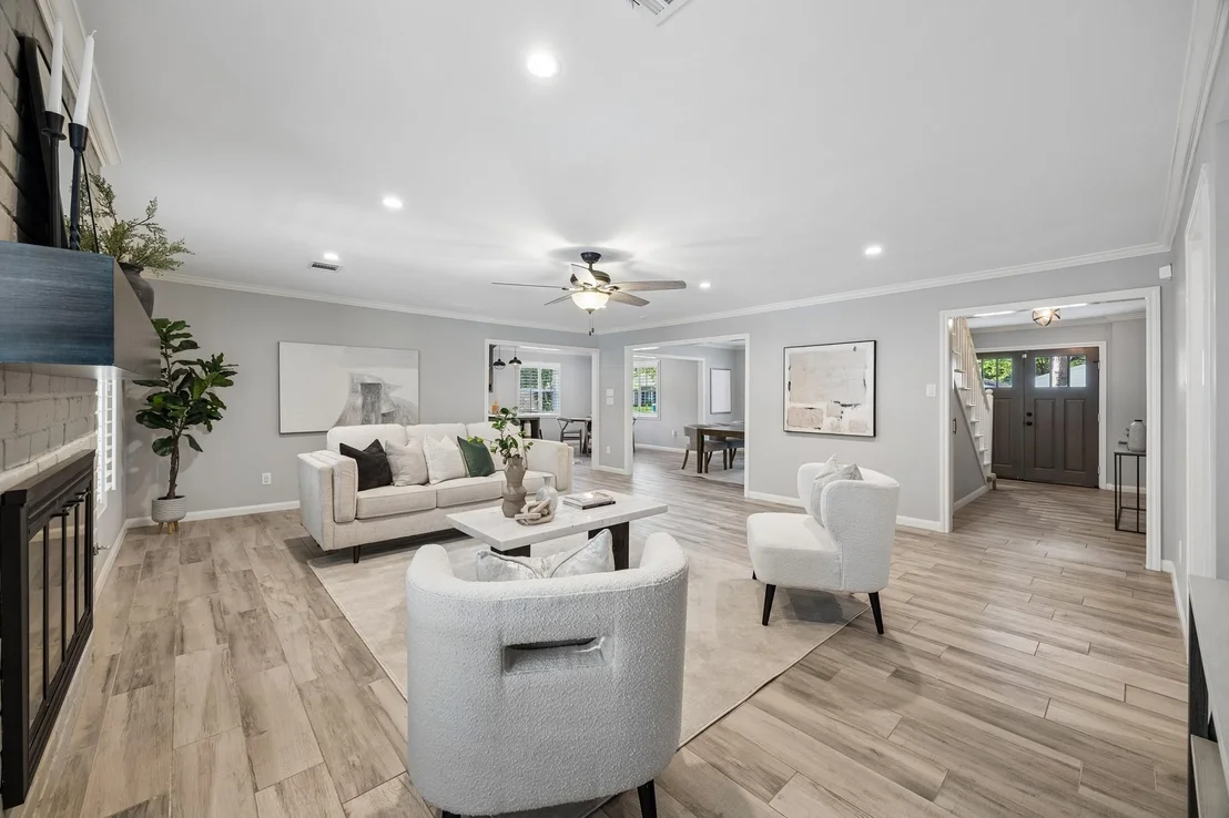 Photo of 11007 Cranbrook Road