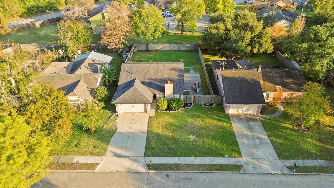 Photo of 9919 Loch Dane Drive