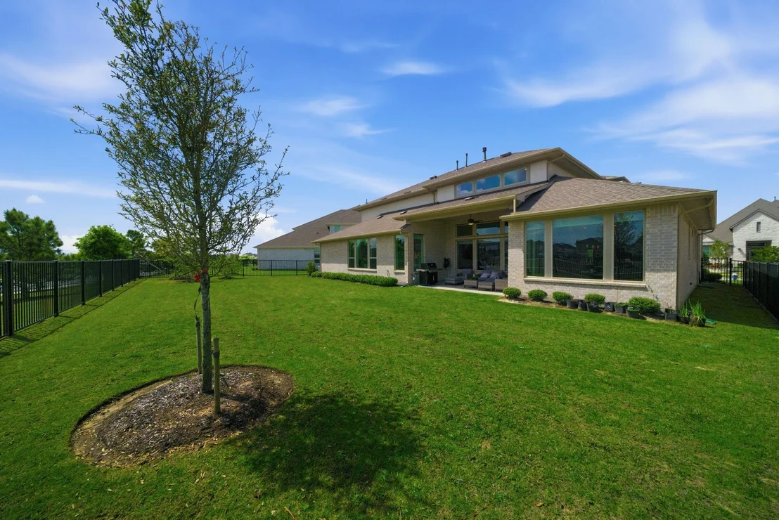 Photo of 11006 White Caterpillar Drive