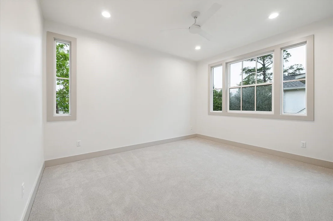 Photo of 1714 Viking Drive