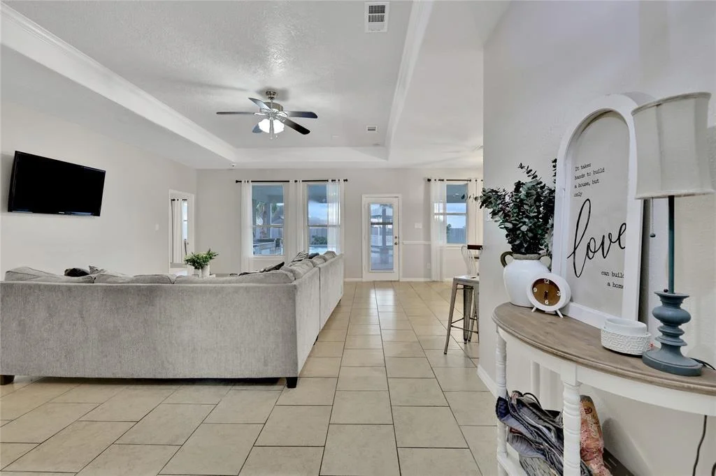 Photo of 9826 Palm Drive