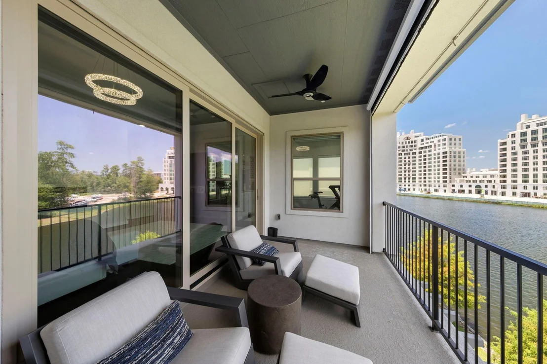 Photo of 111 Vue Point Place