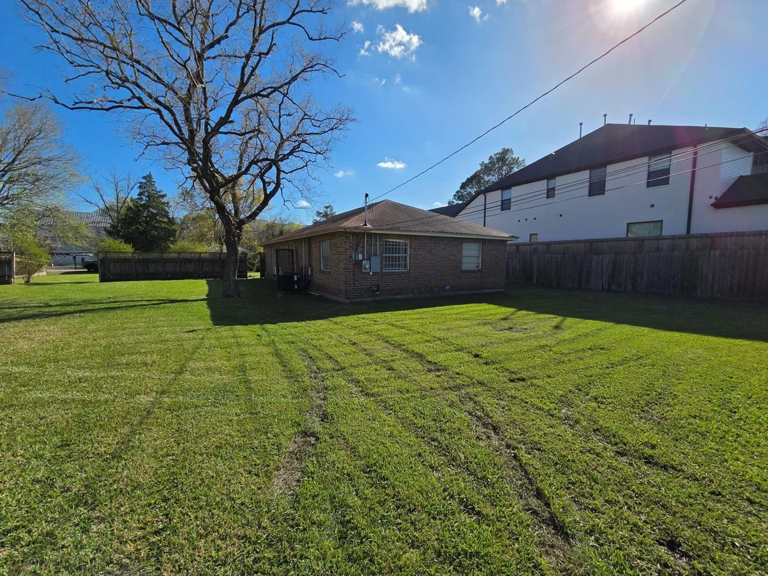 Photo of 8922 Carousel Lane