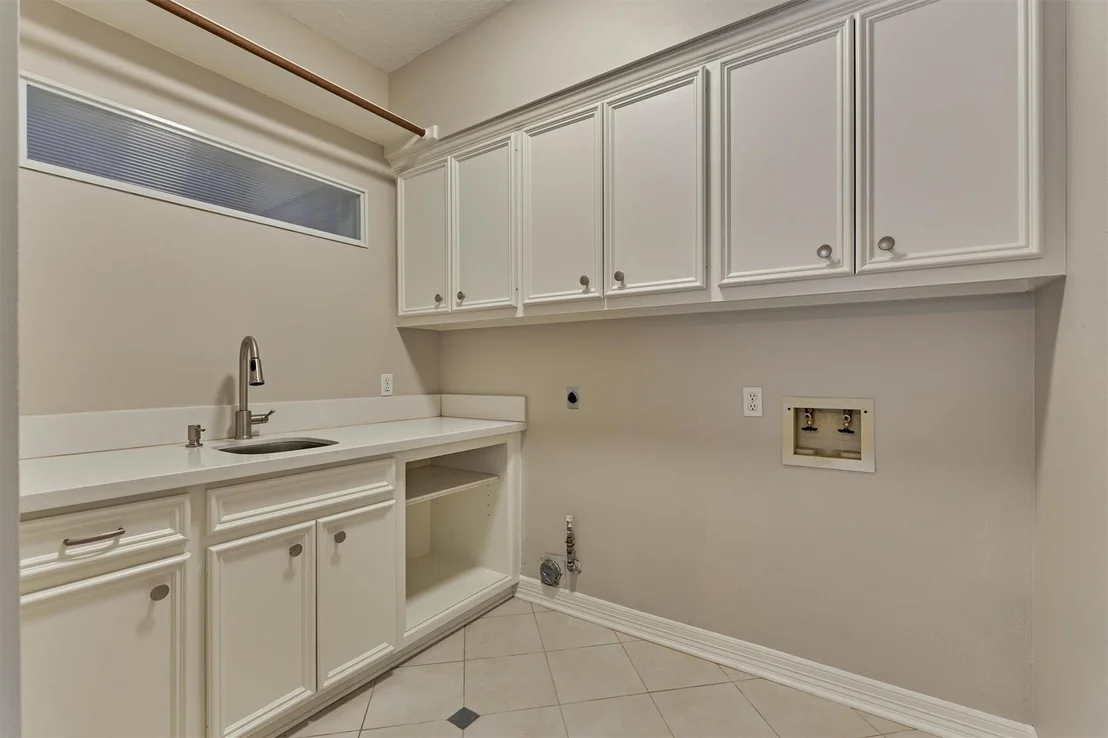 Photo of 168 W Shadowpoint Circle