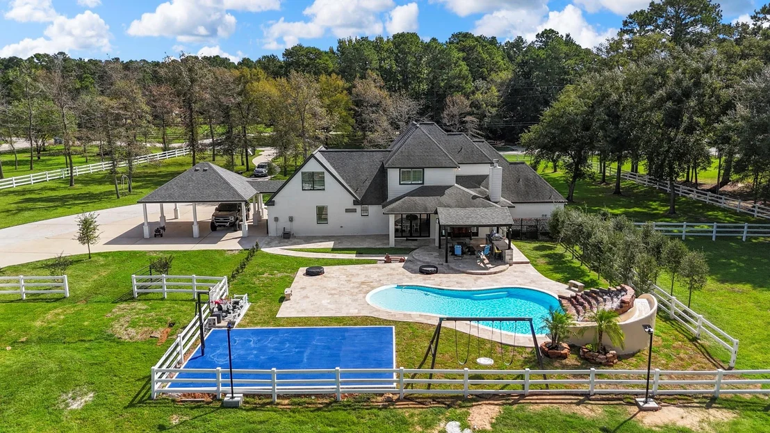 Photo of 31219 Edgewater Drive