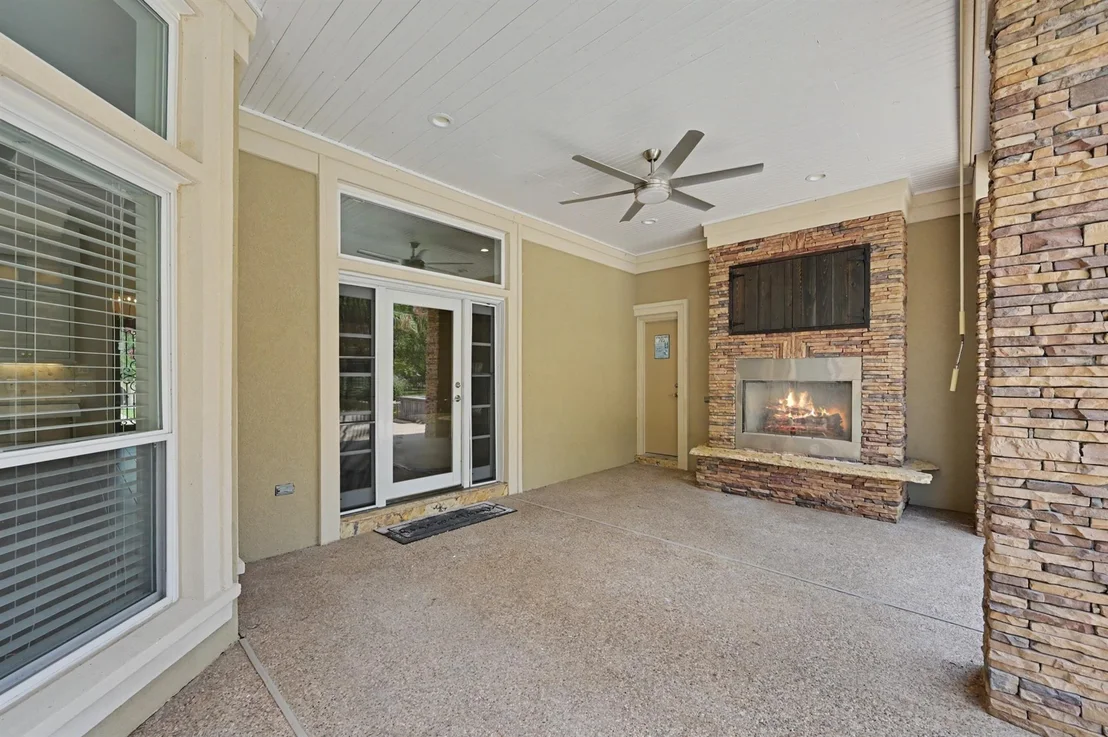 Photo of 60 La Jolla Circle