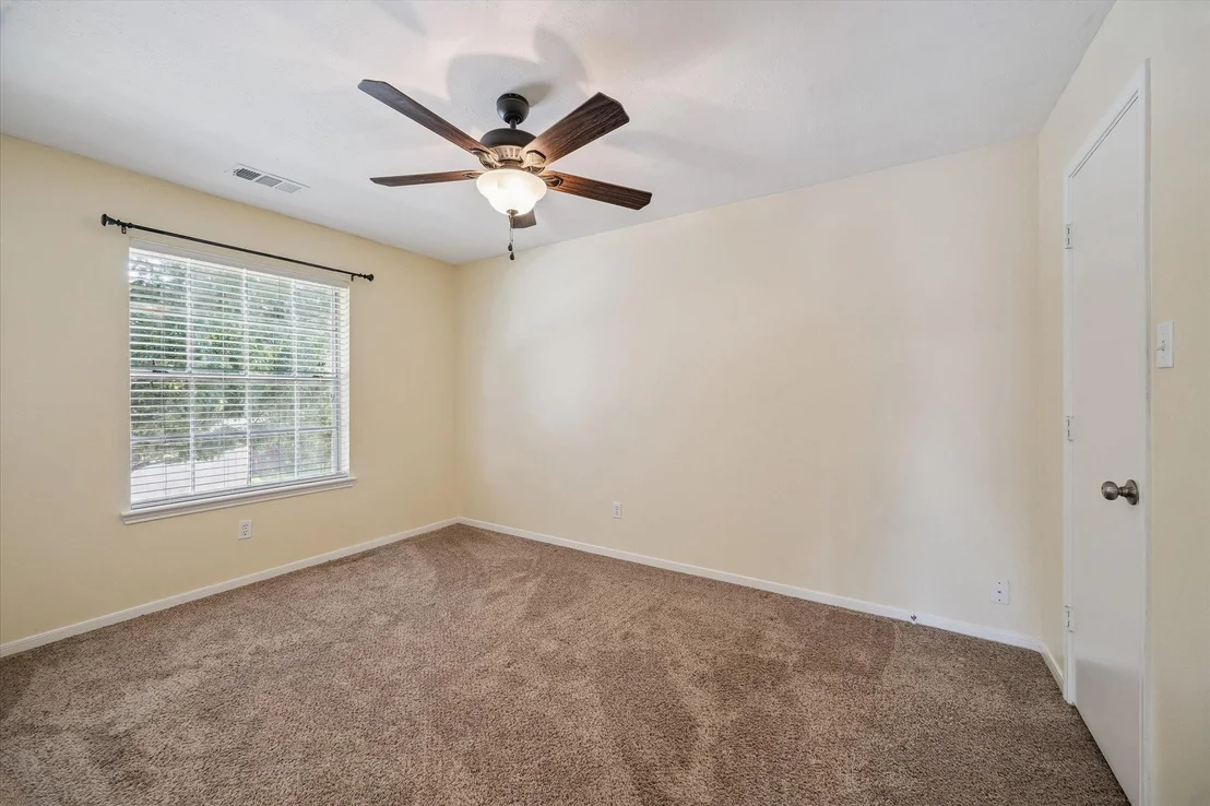 Photo of 13710 Klamath Falls Drive
