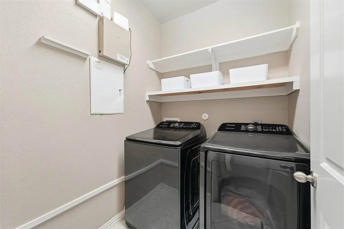 Photo of 28007 Castle Park Lane