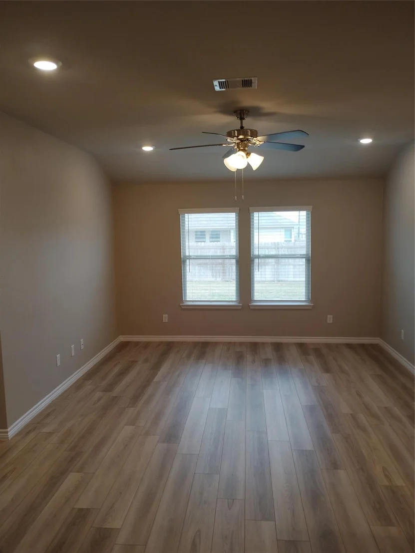 Photo of 2137 Chief Street