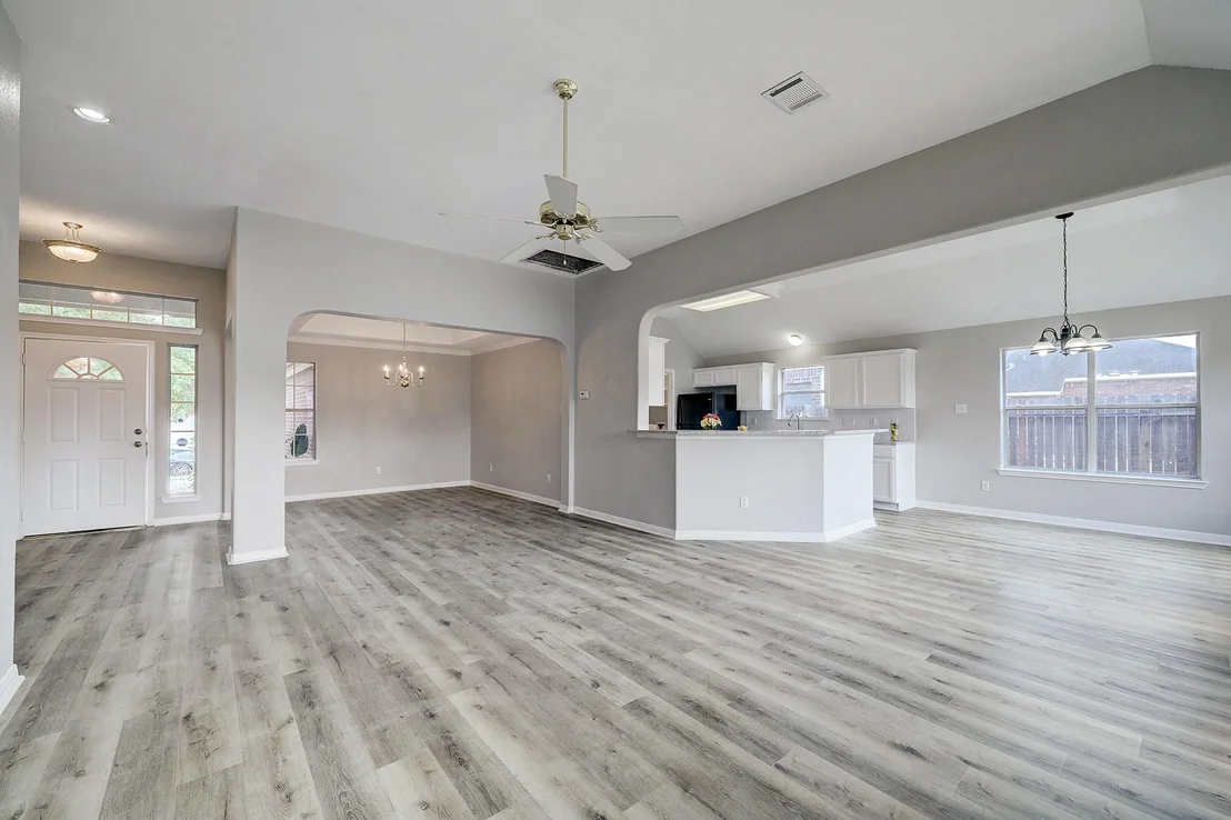 Photo of 24031 Holleygate Court