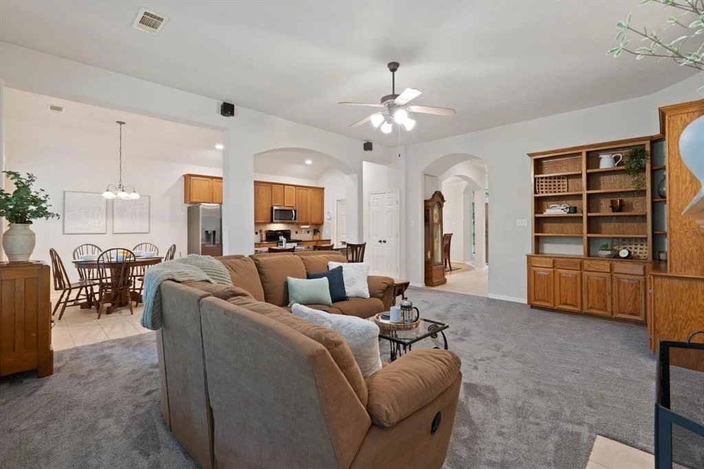 Photo of 6318 Weisinger Drive