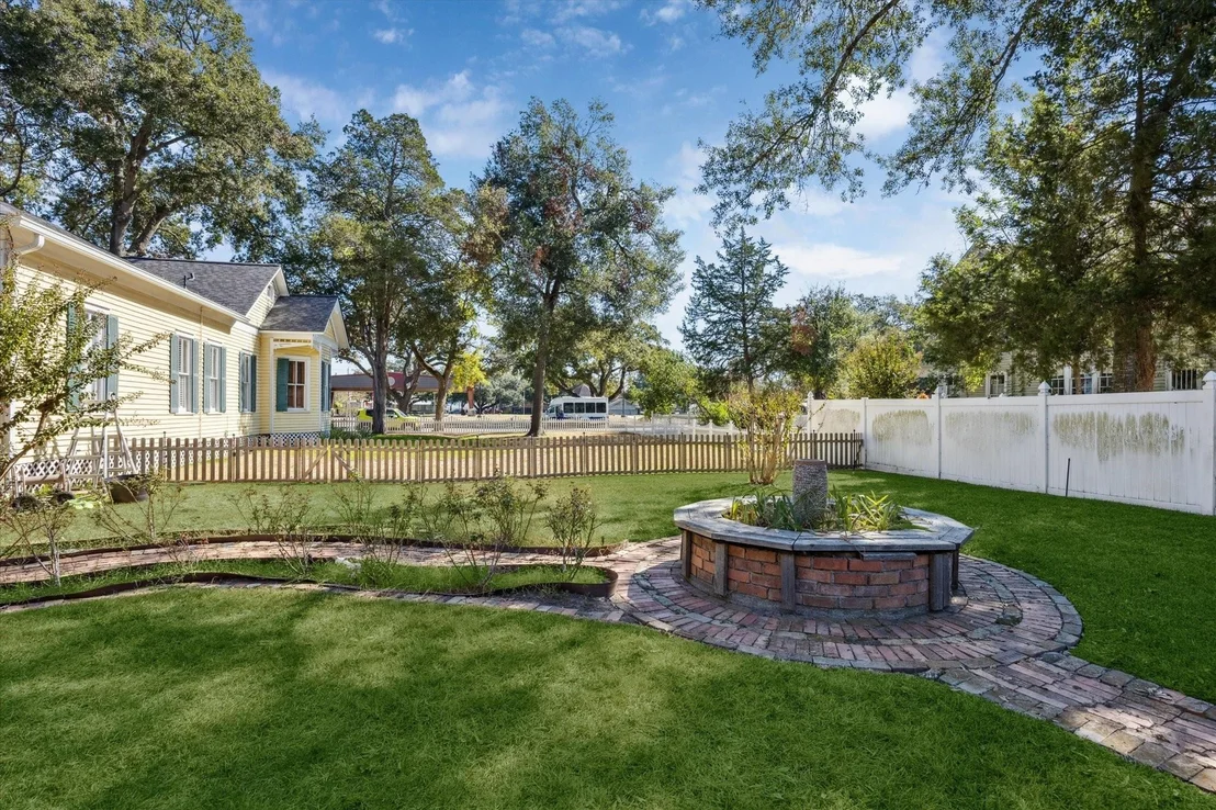 Photo of 305 Hardeman Street