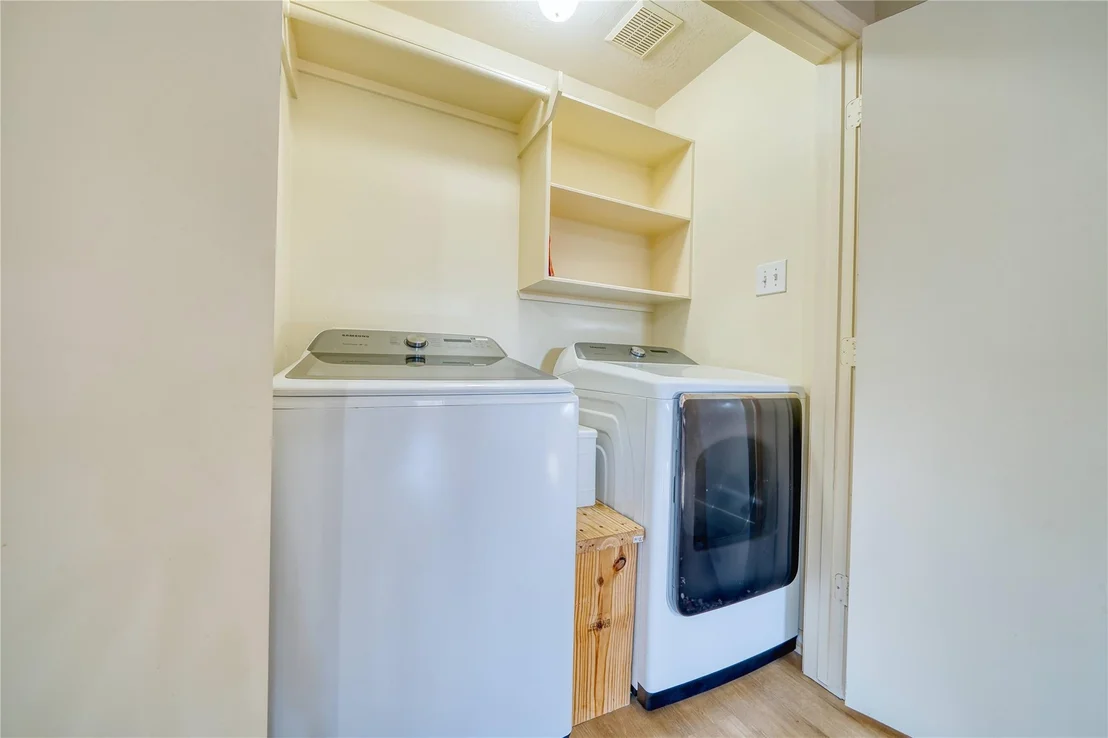 Photo of 20418 Linden Tree Drive