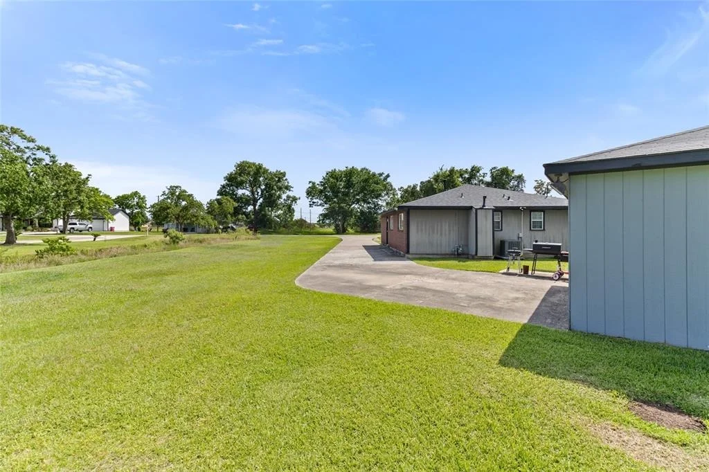Photo of 1504 N Avenue Q